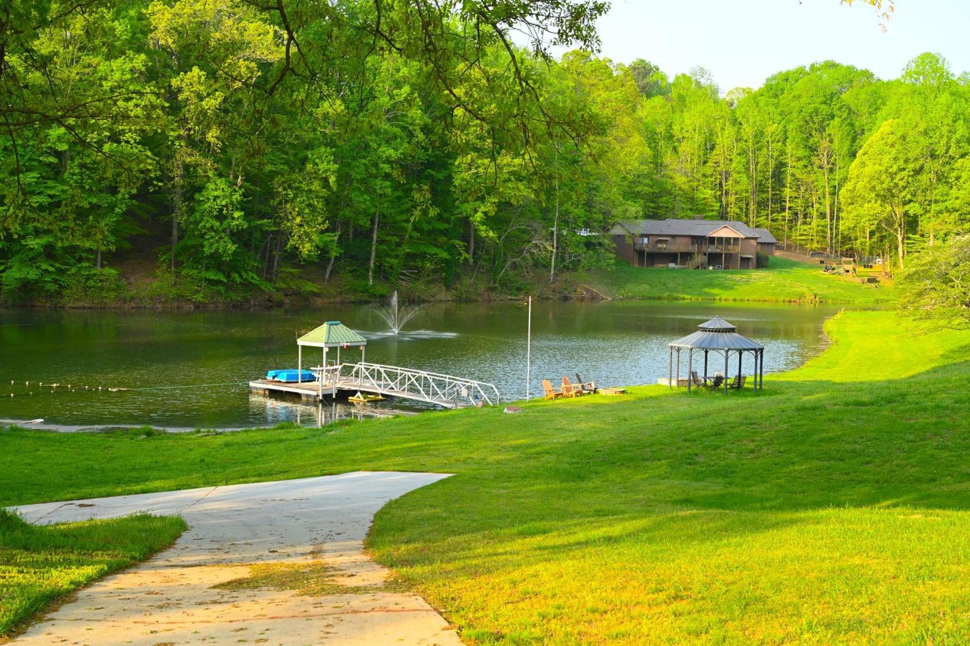 Southern Home And Fishing Lake. Gainesville Zewnętrze zdjęcie